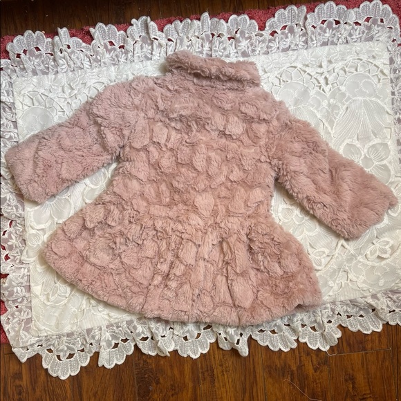 Calvin Klein Teddy Bear Coat Girls 24 mo. - Picture 2 of 6